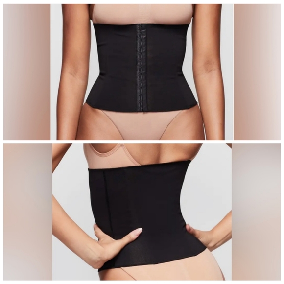 SKIMS Seamless Hourglass Waist Trainer in Onyx - Picture 1 of 5